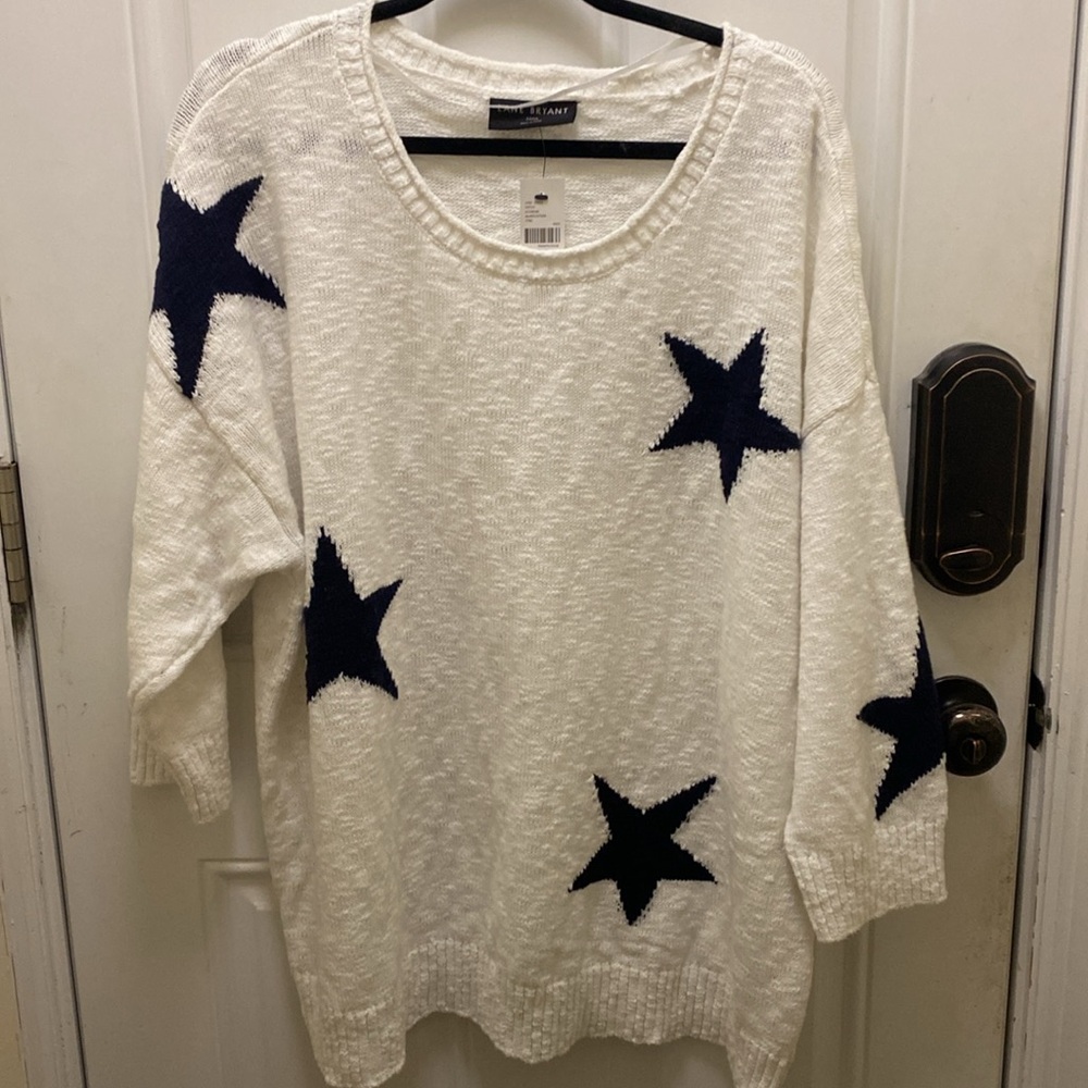 Lane Bryant⭐️Distressed White & BlueStars⭐️ ClassicPullOver SweaterNWT Size22/24